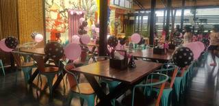 For Sale: Restaurant in Bangalore serving pan Asian cuisine and receiving 65 daily customers.