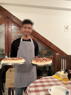 Fast growing home based restaurant seeking investment to expand into full scale commercial dine-in destination.