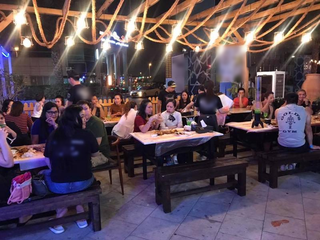 Seafood restaurant located in the downtown area in Dubai near a famous shopping mall.
