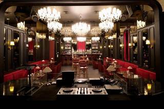 Hospitality and entertainment venue offering dining, private events and podcast studio experiences, seeks investors.