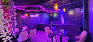 Franchise cafe in Bhiwadi with no royalty fees, seamless transition for new owners.