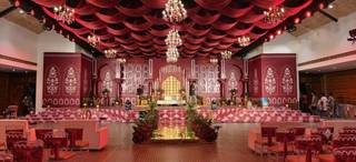 Event management business offering decor production/prop rentals, with Instagram-driven enquiries and seasonal revenue growth.