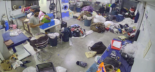 Partial stake sale in a well-established laundromat focusing on a diverse clientele and growth.