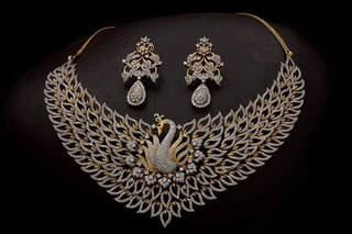 Retail gold & diamond jewellery store in Rishikesh, receiving 30-40 customers on a daily basis.