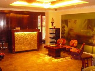 Wellness Day Spa and Beauty Salon using natural and organic products with healing and Ayurveda.