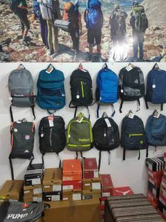 Multi-brand retail outlet selling shoes, backpacks, clothing and other accessories, receives 20+ daily walk-ins.