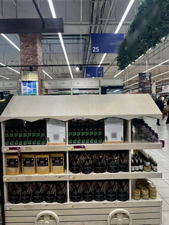 Established brand for natural foods & beauty products sold across Carrefour supermarkets in the UAE.