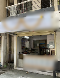 Pune's laundromat chain with 8 outlets is seeking investment to open more branches.