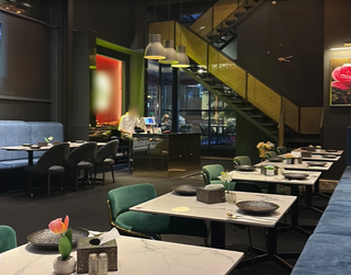 Acquire casual restaurant serving Middle Eastern and Western cuisine near KLCC, with 50–70 daily walk-ins.