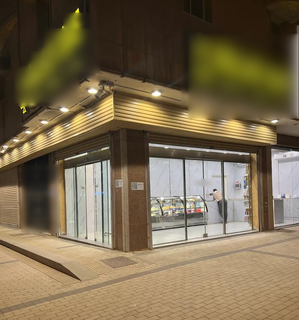 Premium bakery with a flagship store and cloud kitchens, available for full business acquisition.