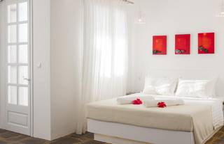 Well-established premium hotel located at a prime location in Greece for sale.