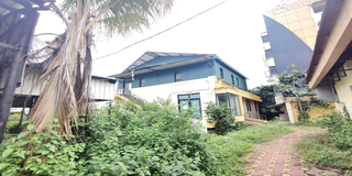 For sale: Non-operational hotel with 16 rooms at Satara-Kolhapur Highway.