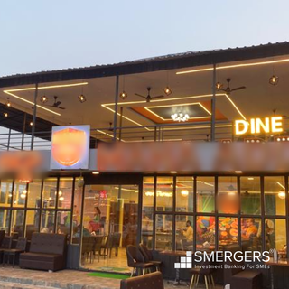 Newly opened family dine-in located on the national highway with 300-500 footfall/day & premium ambiance.