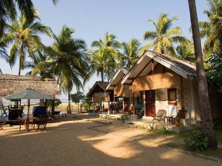 8-room resort with 80% occupancy rate for lease in Kalpitiya.