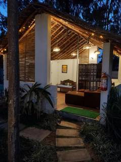 Hybrid farm stay located 2 hours from Bangalore seeks investment to set-up 2 new branches.