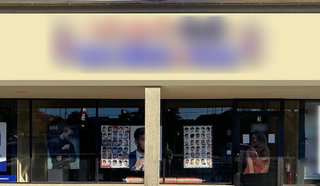 Thriving unisex beauty salon in Atlanta, offering diverse services with 16 stations and 30 clients/day.
