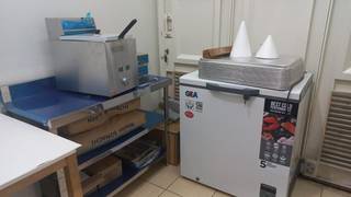 Mini donuts home outlet based in Indonesia selling 250 donuts per day seeking for loan.