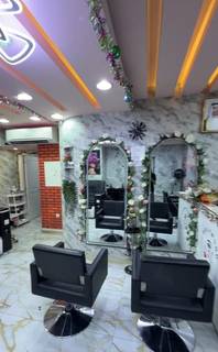 Thriving ladies salon for sale near Burjuman metro station Dubai with 2500+ recurring loyal clients.