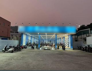 Reputable two-wheeler dealer in Visakhapatnam with an emphasis on luxury brands like Royal Enfield.