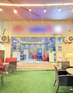 Full sale available: Licensed restaurant in Wukair specializing in delicious roti and paratha meals.