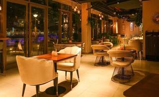 For Sale: Family-oriented restaurant in Dubai Marina; 150-200 daily customers; strong growth potential.