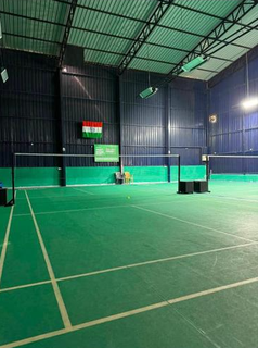 For sale: Badminton academy with 3 courts, recurring memberships, strong bookings, and steady monthly revenue.