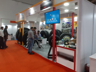 Business specializing in mobility solutions (tyres, wheels, chains) for mining, construction and industrial equipment.