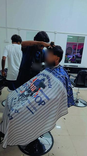 Growing men's salon seeking investment to expand into ladies’ beauty services and increase revenue.