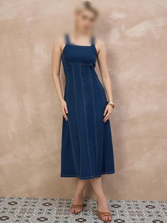 Established NCR-based women's apparel manufacturer with strong ecommerce sales and nationwide customer reach.
