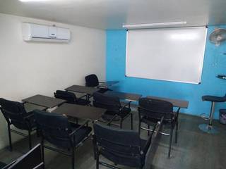Unique tuition business in Nagpur operating batches with 10 students only is seeking investment.
