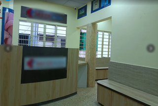 Fully operational three-floor diagnostic facility in a prime Kolkata location, available for rent.
