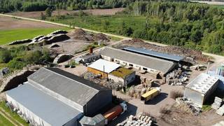 Producer and exporter of premium quality firewood, for home and outdoor usage.