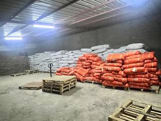 Partial stake sale opportunity in a growing importer of safety gloves and building hardware.