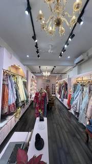 For Sale: Fully furnished heritage-style boutique in a prime Jaipur location offering women’s ethnic wear.