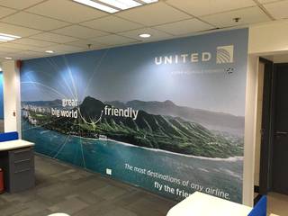 Company involved in marketing communication, workspace branding, graphic design and printing, looking for investment.