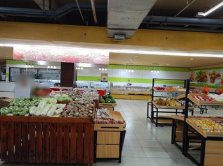 Convenience store offering fresh produce and everyday consumer essentials to local customers seeks investment.