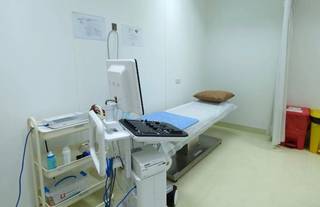 Established Bangkok medical clinic providing overseas employment medical examinations, pre-employment screening and preventive health check-ups.