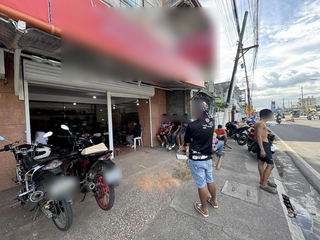 Motorcycle repair shop with 8 branches and specialized FI services, seeking loan for further expansion.