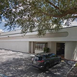 Company offering custom labeling and printing services for consumer packaged goods and containers since 1985.