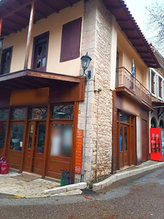 Partner needed for a charming guesthouse venture focused on exceptional stays and natural beauty.