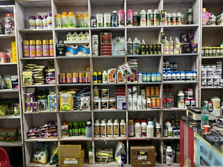 Fertilizer traders with 100+ clients/month and retail outlet in Mohana seeks funds to expand.