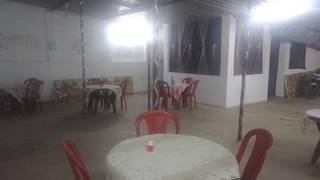 Ready-to-operate restaurant in Jhiri, Jharkhand, specializing in Indian and Chinese cuisines.