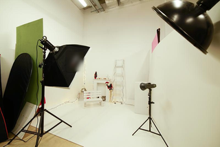 Photography studio located in a well known shopping mall in Ostroleka, Poland, receiving 5-10 daily customers.