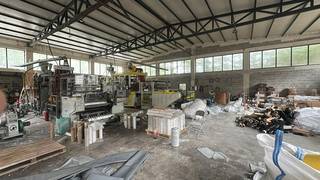 Stretch film factory seeks investor stake, producing 180 tons monthly with strong expansion capacity.