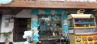 Running bakery for sale in Madhapur Ayyappa society, located in prime area with good footfall.