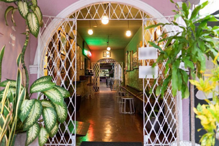 Premium seafood restaurant in Recife seeking full sale, featuring signature dishes and private events.