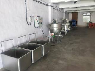 For sale: Non-operational ginger garlic paste manufacturing unit with 1 ton per day capacity installed.