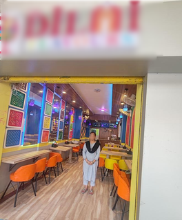 Fast-growing Ranchi food chain with 3 outlets, youth customer base, high daily orders, seeks investment.