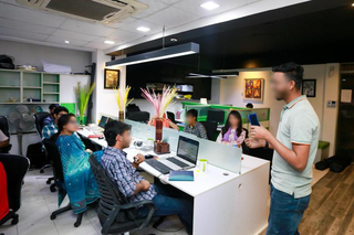 Company involved in providing IT solutions to global B2B clients, seeking investment to expand business.
