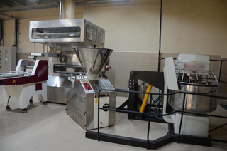 2007 established baking company, having product presence in 1,500 retail stores across India.